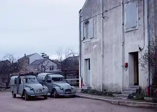 Les anciens bureaux de l'agence de Vrines