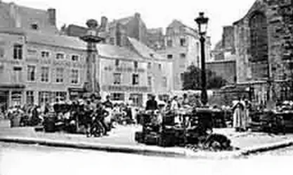 Namur - Le Ratin-Tot et le marché